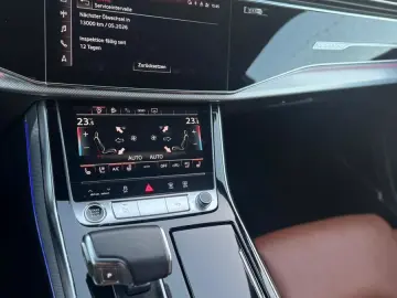 AUDI Q8 50 TDI S-LINE QUATT 21  B&O KAM NAVI