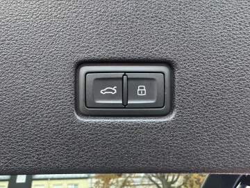 AUDI Q8 50 TDI S-LINE QUATT 21  B&O KAM NAVI