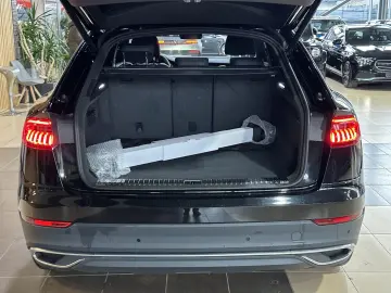 AUDI Q8 45 TDI Quattro S-Line HUD Matrix-LED R.Cam