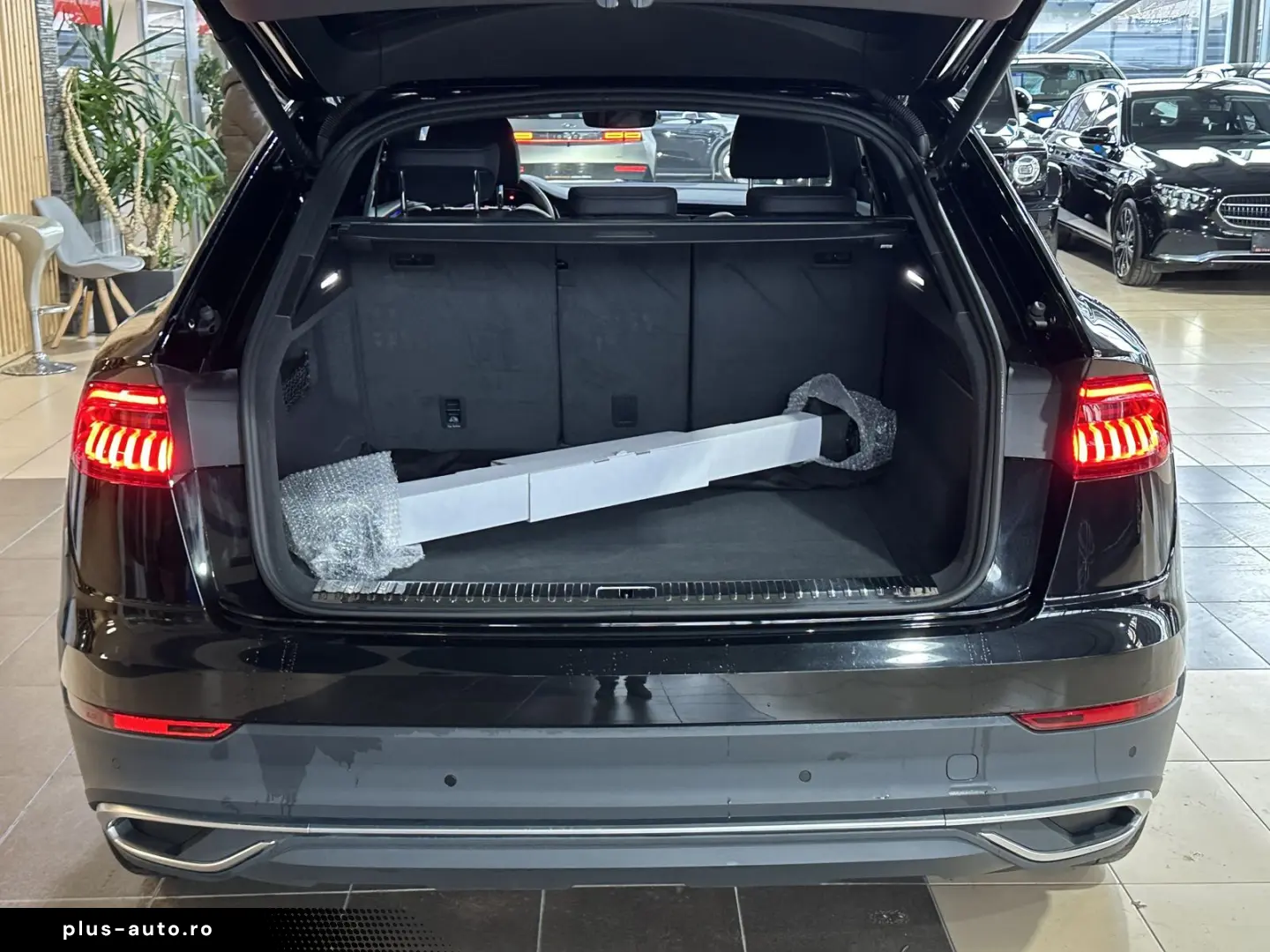 AUDI Q8 45 TDI Quattro S-Line HUD Matrix-LED R.Cam