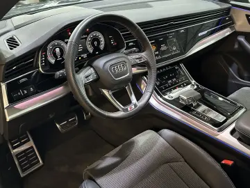AUDI Q8 45 TDI Quattro S-Line HUD Matrix-LED R.Cam