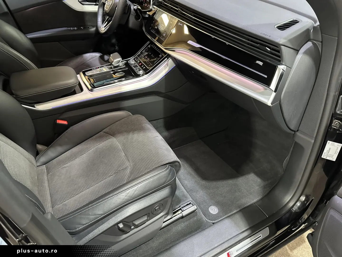 AUDI Q8 45 TDI Quattro S-Line HUD Matrix-LED R.Cam