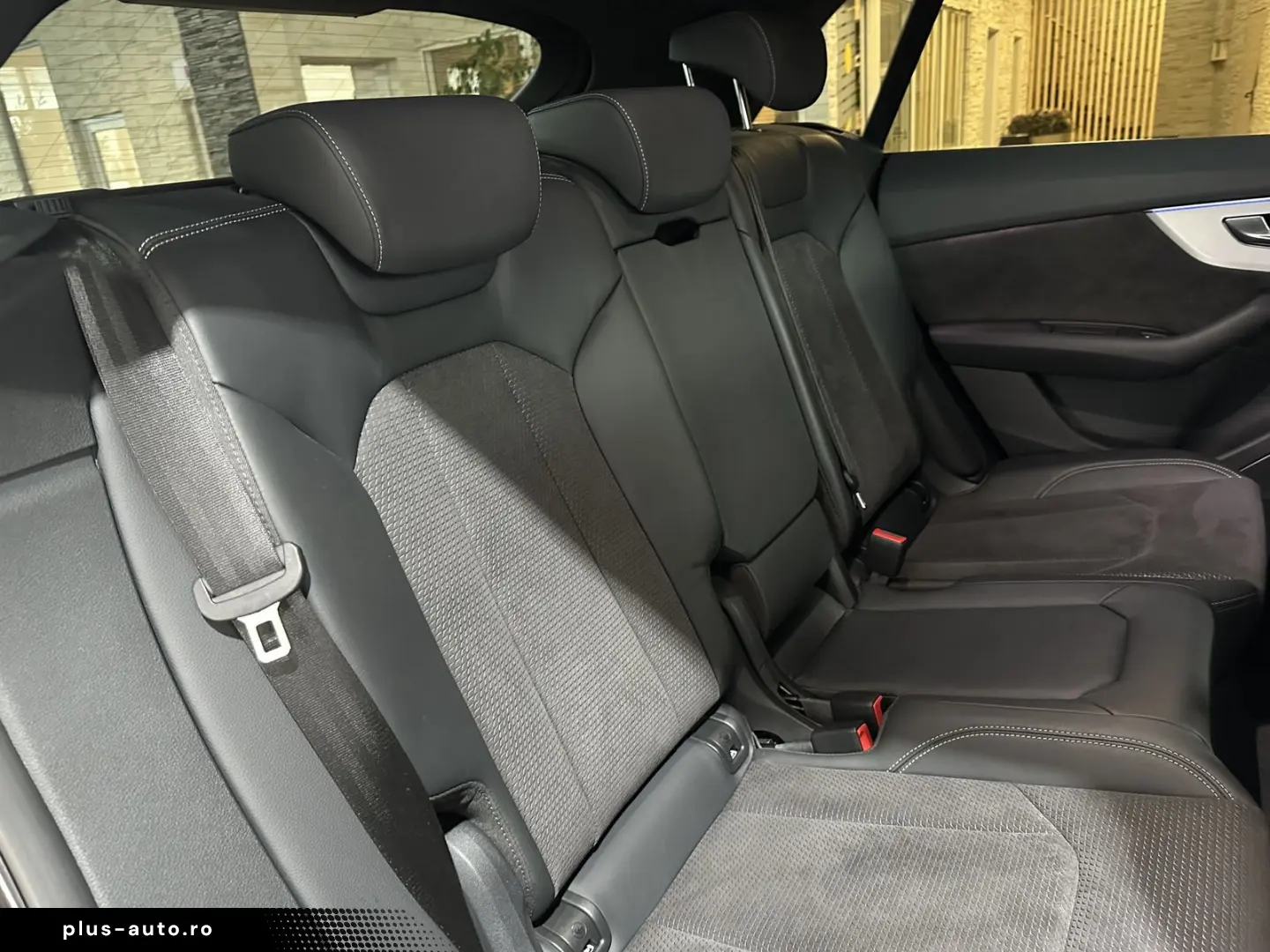 AUDI Q8 45 TDI Quattro S-Line HUD Matrix-LED R.Cam