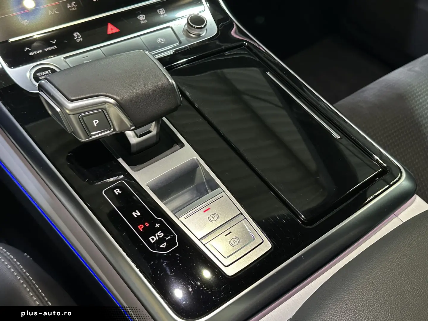 AUDI Q8 45 TDI Quattro S-Line HUD Matrix-LED R.Cam