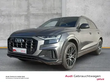AUDI Q8 45 TDI qu S line MATRIX AIR STANDHZG AHK 21