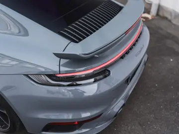 PORSCHE 911 Turbo S  LEICHTBAU   AERO   GARANTiE MWST.