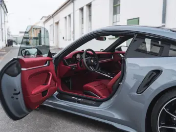 PORSCHE 911 Turbo S  LEICHTBAU   AERO   GARANTiE MWST.