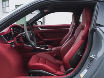 PORSCHE 911 Turbo S  LEICHTBAU   AERO   GARANTiE MWST.