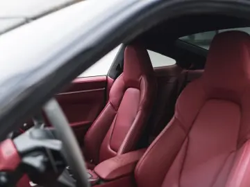 PORSCHE 911 Turbo S  LEICHTBAU   AERO   GARANTiE MWST.