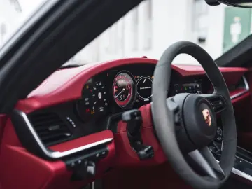 PORSCHE 911 Turbo S  LEICHTBAU   AERO   GARANTiE MWST.