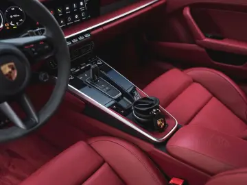 PORSCHE 911 Turbo S  LEICHTBAU   AERO   GARANTiE MWST.