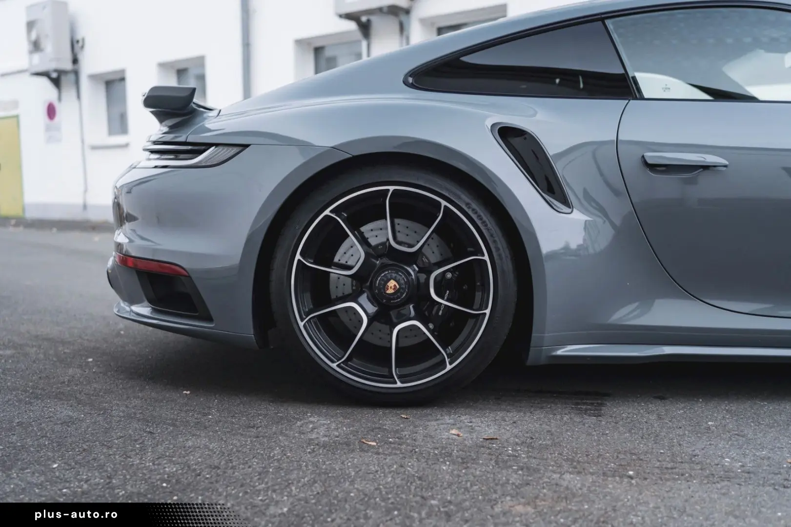 PORSCHE 911 Turbo S  LEICHTBAU   AERO   GARANTiE MWST.
