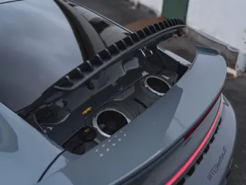 PORSCHE 911 Turbo S  LEICHTBAU   AERO   GARANTiE MWST.