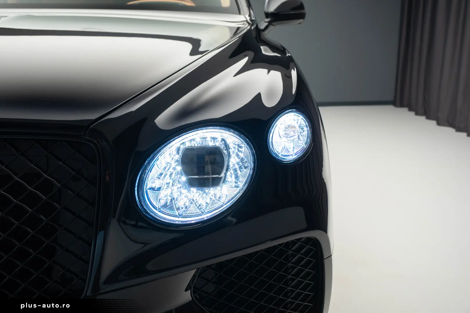 2024 BENTLEY BENTAYGA S V8