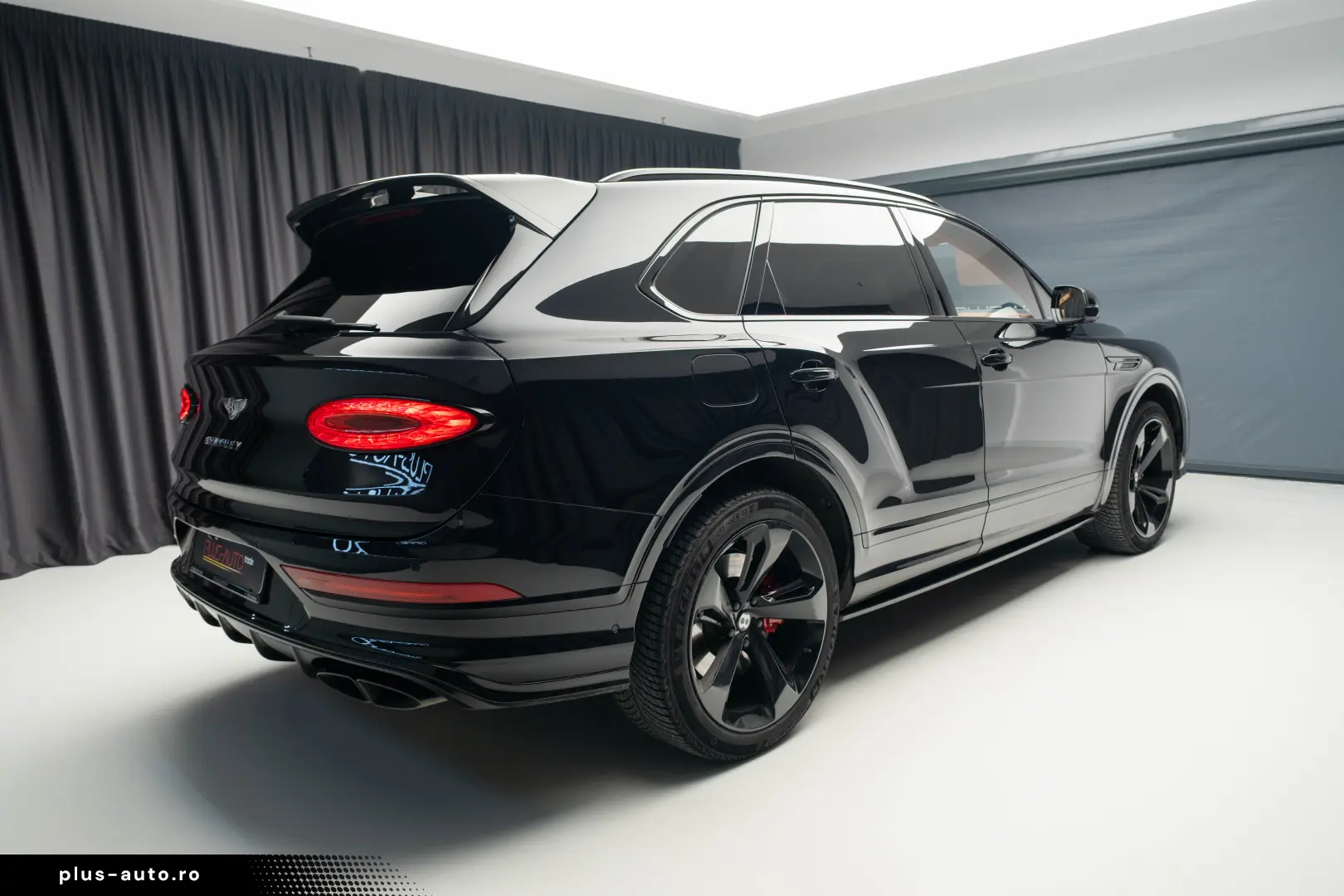 2024 BENTLEY BENTAYGA S V8