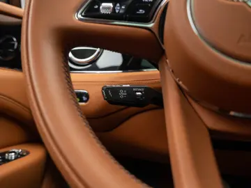 2024 BENTLEY BENTAYGA S V8