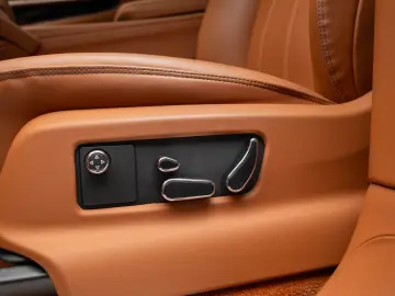 2024 BENTLEY BENTAYGA S V8