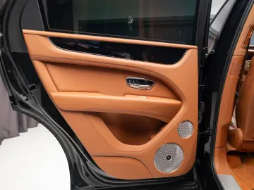 2024 BENTLEY BENTAYGA S V8