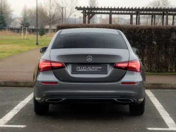 A 220 sedan 4MATIC