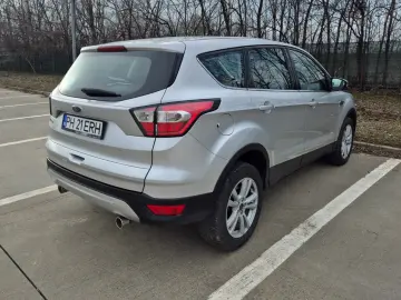 Ford Kuga 2.0 TDCi 4WD Powershift Trend