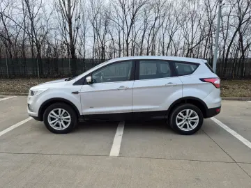 Ford Kuga 2.0 TDCi 4WD Powershift Trend