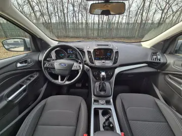 Ford Kuga 2.0 TDCi 4WD Powershift Trend