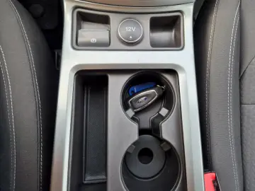 Ford Kuga 2.0 TDCi 4WD Powershift Trend