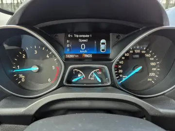 Ford Kuga 2.0 TDCi 4WD Powershift Trend
