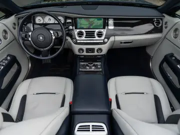 ROLLS ROYCE Dawn