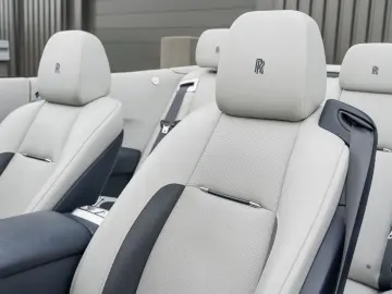 ROLLS ROYCE Dawn