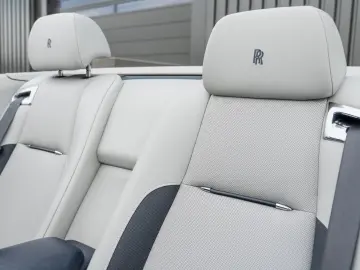 ROLLS ROYCE Dawn