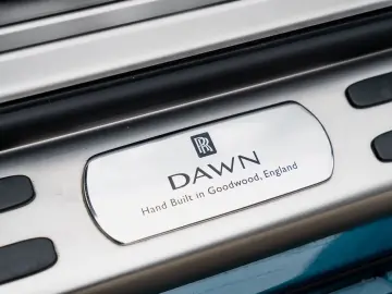 ROLLS ROYCE Dawn