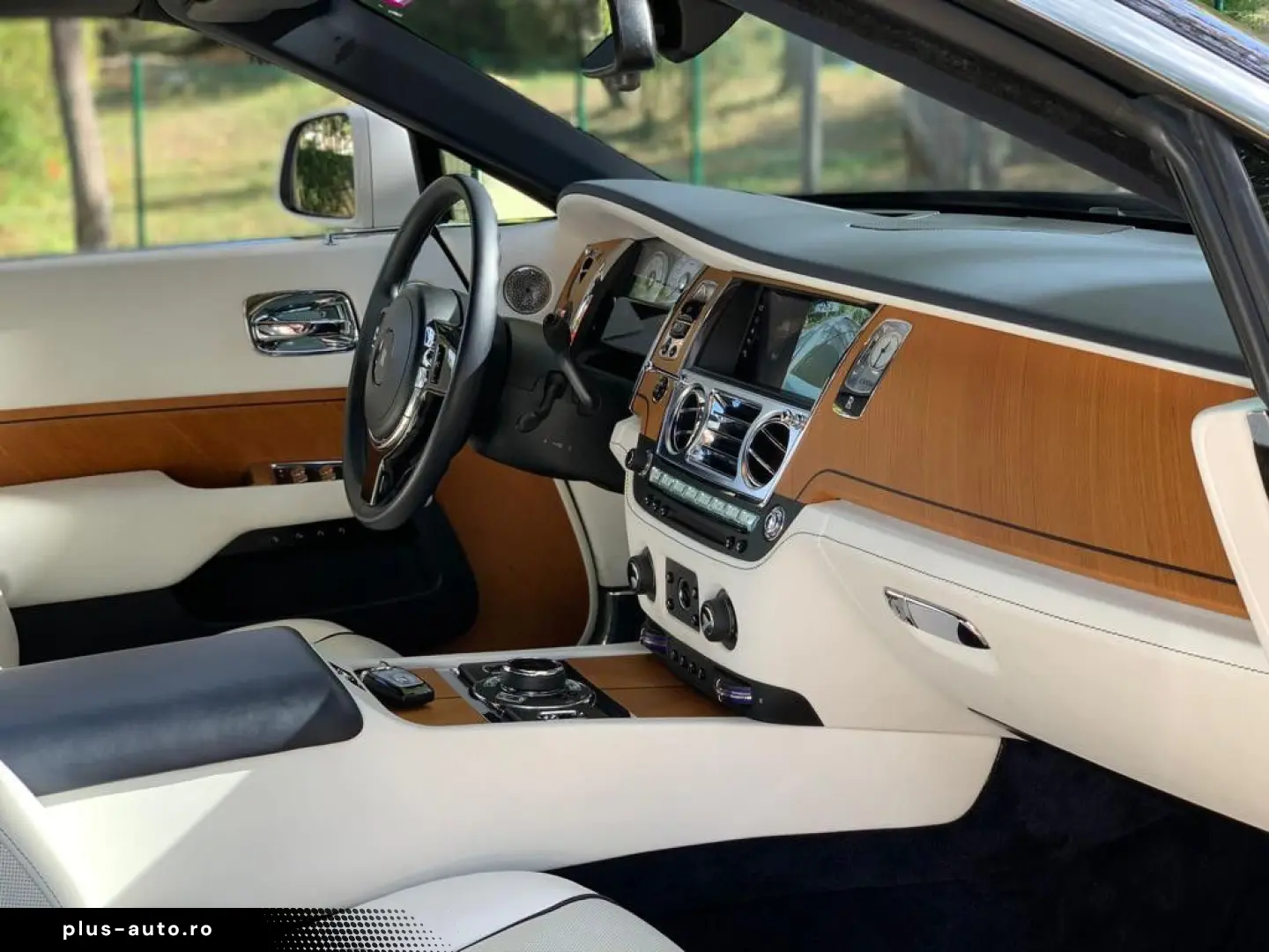 ROLLS ROYCE Dawn   Ghost Family