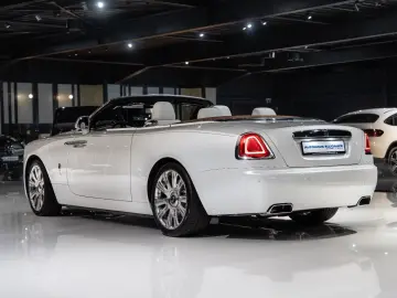 ROLLS ROYCE Dawn BESPOKE MASSAGE HEAD-UP 21 LM TV SOFT-CLOSE