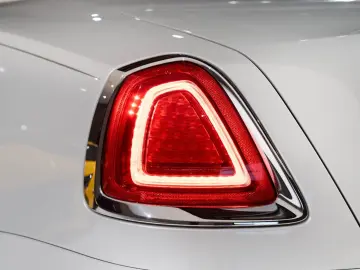 ROLLS ROYCE Dawn BESPOKE MASSAGE HEAD-UP 21 LM TV SOFT-CLOSE