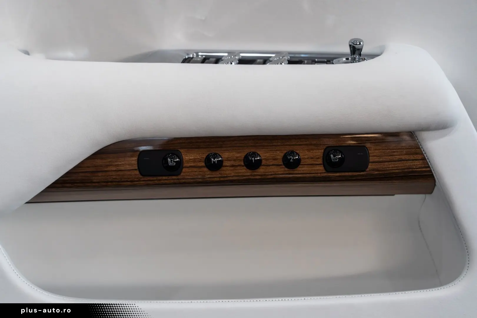 ROLLS ROYCE Dawn BESPOKE MASSAGE HEAD-UP 21 LM TV SOFT-CLOSE