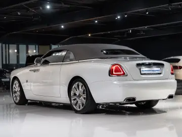 ROLLS ROYCE Dawn BESPOKE MASSAGE HEAD-UP 21 LM TV SOFT-CLOSE