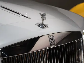 ROLLS ROYCE Dawn BESPOKE MASSAGE HEAD-UP 21 LM TV SOFT-CLOSE