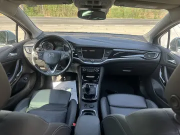 Opel Astra K