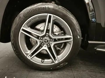 MERCEDES-BENZ GLS 450 4M AMG