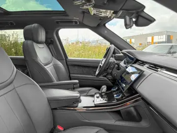 LAND ROVER Range Rover Sport DYNAMIC HSE P440E 22 AHK PANO