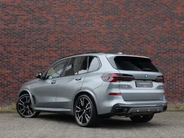 BMW X5 50e xDrive   M Sport Pro - AHK - SoftClose
