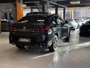 BMW X4 xDrive 20i M Sport~KAMERA 360 ~LED~LEDER~AHK~