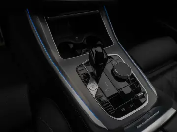 BMW X5 xD45e M Sport 360 Laser HUD DAB HiFi Komfort