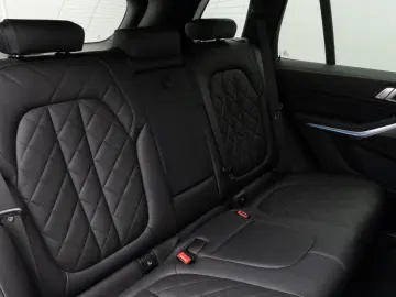 BMW X5 xD45e M Sport 360 Laser HUD DAB HiFi Komfort