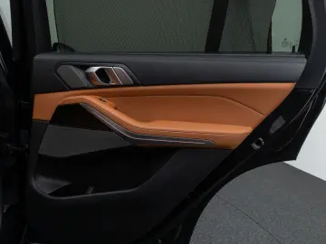 BMW X5 xD45e M Sport Panorama Laser Kamera DAB H K