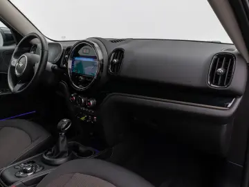 MINI Cooper SE Countryman Essential All4 Kamera DAB