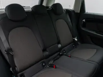 MINI Cooper SE Countryman Essential All4 Kamera DAB