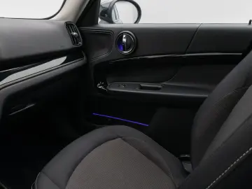 MINI Cooper SE Countryman Essential All4 Kamera DAB