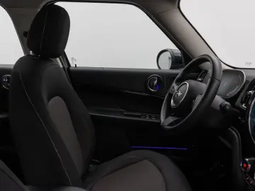 MINI Cooper SE Countryman Essential All4 Kamera DAB